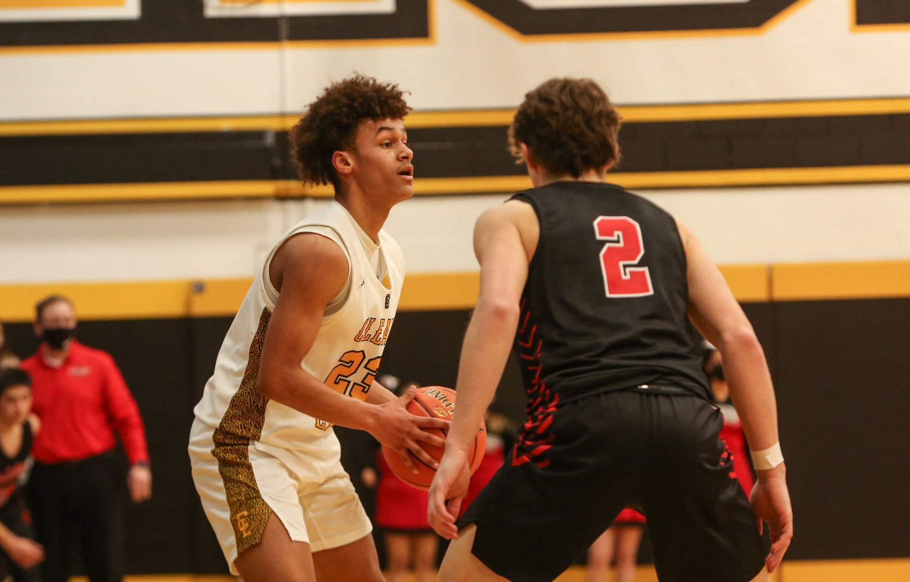 Clear Lake boys basketball vs H-D-C 02-22-21 -5.jpg